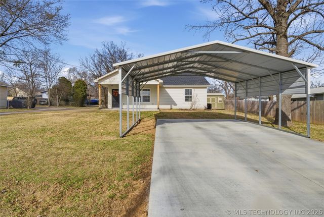 410 W Fox Street, Tahlequah, OK 74464