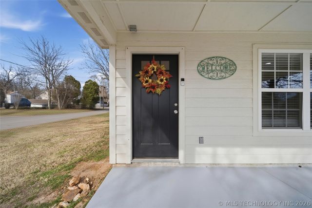 410 W Fox Street, Tahlequah, OK 74464