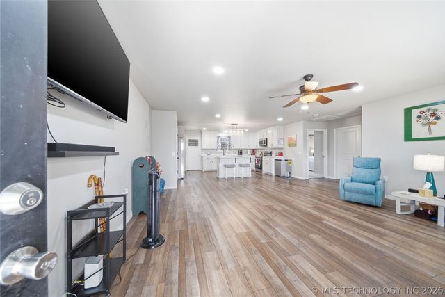 410 W Fox Street, Tahlequah, OK 74464