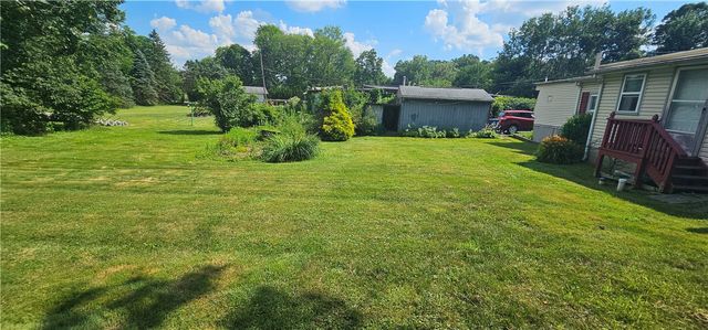 3403 Ellwood Rd, Shenango Twp, PA 16101