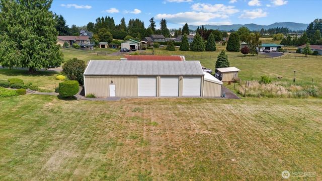 15727 19th Avenue NE, Arlington, WA 98223