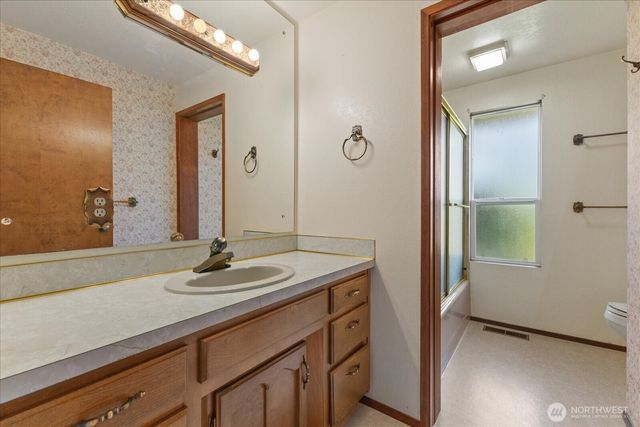 15727 19th Avenue NE, Arlington, WA 98223