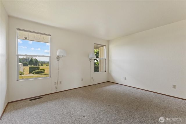 15727 19th Avenue NE, Arlington, WA 98223