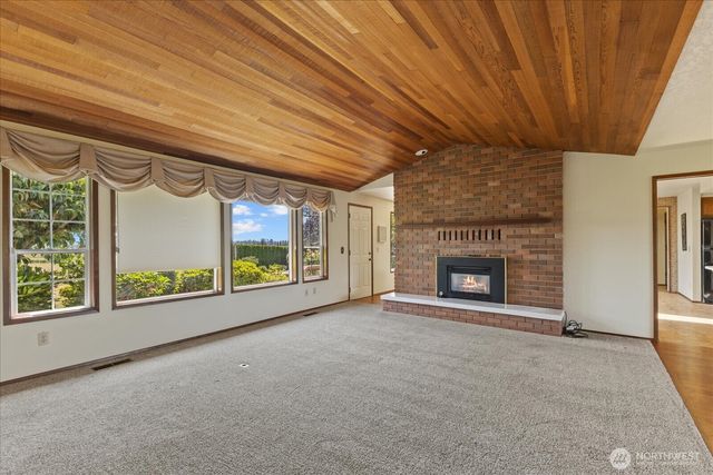 15727 19th Avenue NE, Arlington, WA 98223