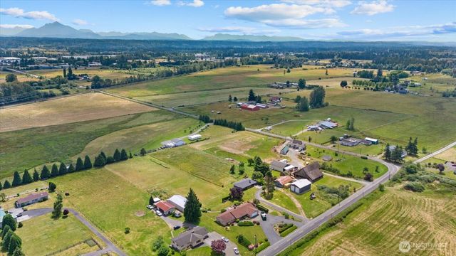 15727 19th Avenue NE, Arlington, WA 98223