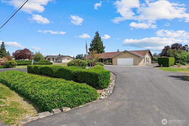 15727 19th Avenue NE, Arlington, WA 98223