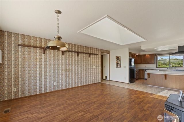 15727 19th Avenue NE, Arlington, WA 98223