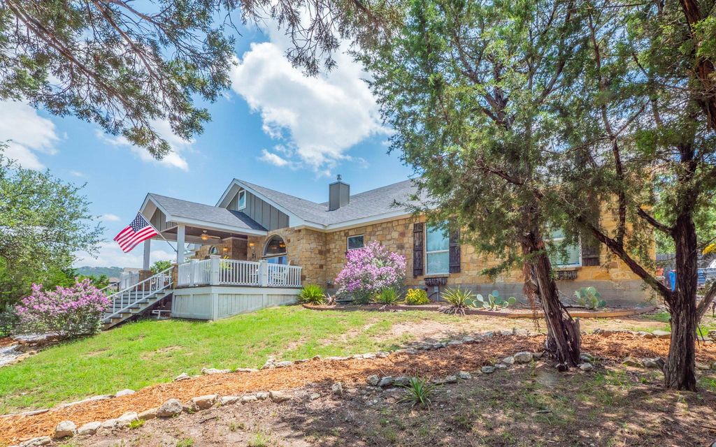 21203 Packsaddle TRL, Lago Vista, TX 78645