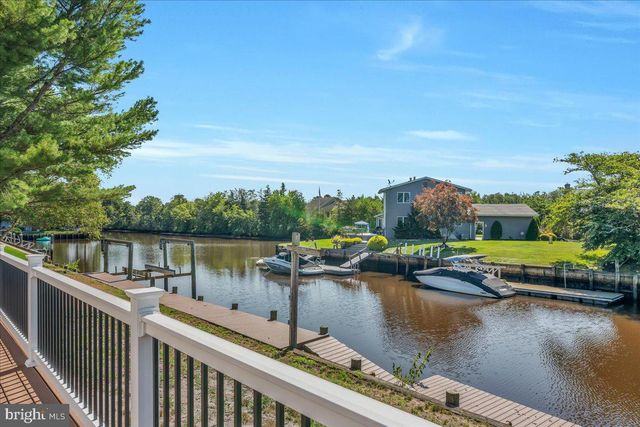 2823 SCHOONER LN, Hammonton, NJ 08037