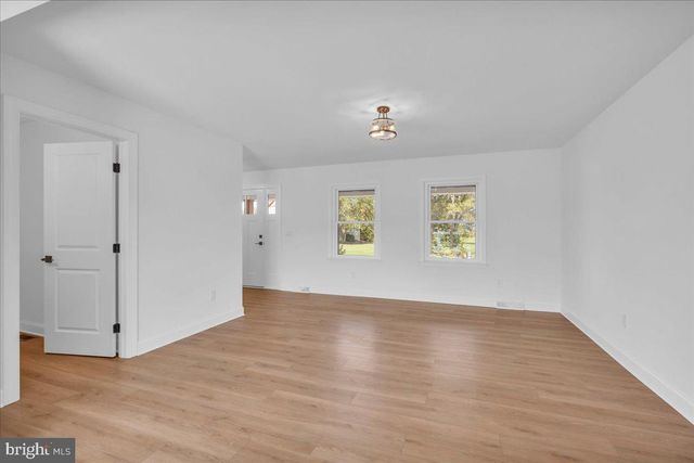 2823 SCHOONER LN, Hammonton, NJ 08037