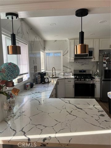 13606 Lemoli, Hawthorne, CA 90250