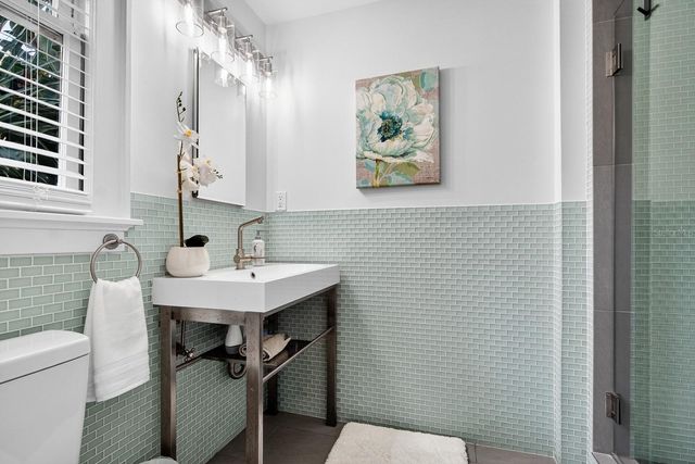 2303 S ARDSON PLACE, Tampa, FL 33629