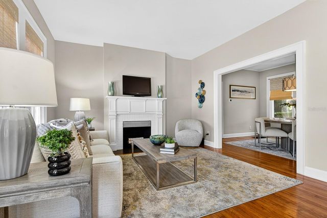 2303 S ARDSON PLACE, Tampa, FL 33629