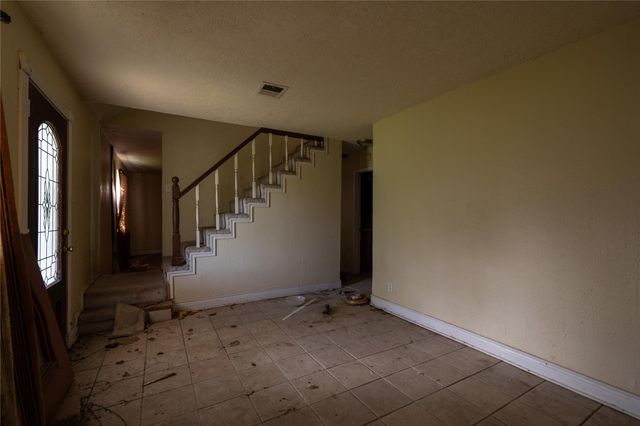 9006 Blueberry Street, Houston, TX 77049