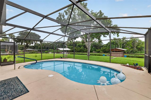 5516 E HARBOR DRIVE, Fruitland Park, FL 34731