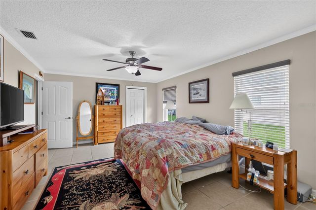 5516 E HARBOR DRIVE, Fruitland Park, FL 34731