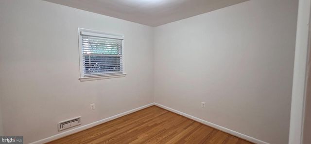 6426 NOBLE DR, Mclean, VA 22101
