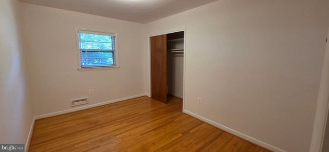 6426 NOBLE DR, Mclean, VA 22101