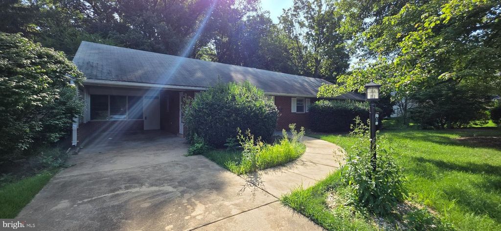 6426 NOBLE DR, Mclean, VA 22101