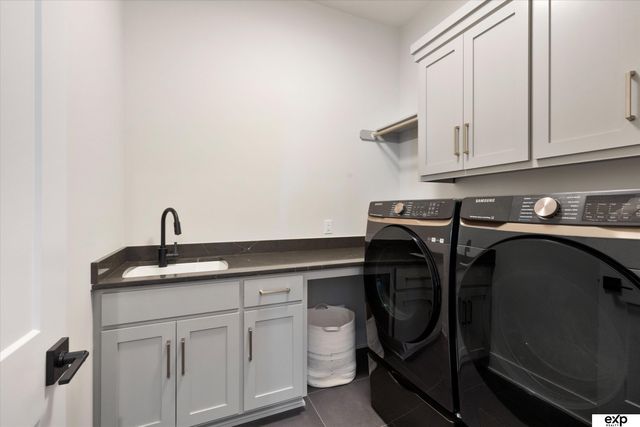 5505 N 199Th Street, Elkhorn, NE 68022