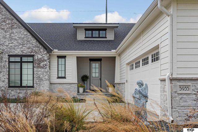 5505 N 199Th Street, Elkhorn, NE 68022