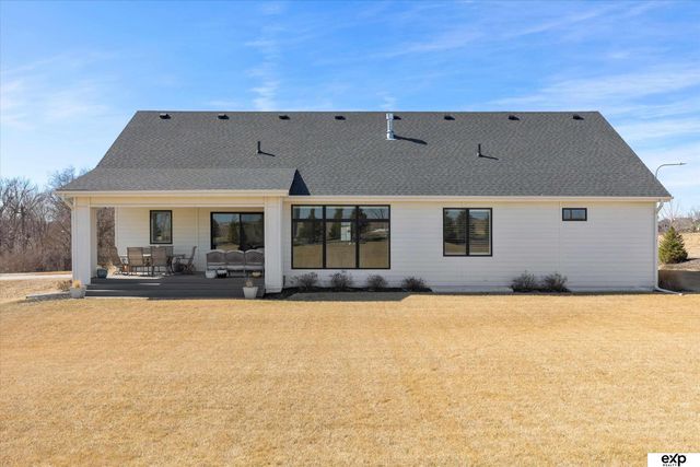 5505 N 199Th Street, Elkhorn, NE 68022