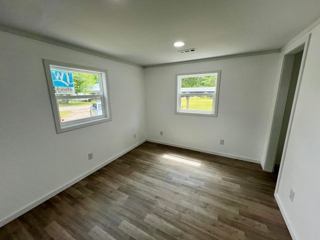 215 Burnett Street, Graysville, TN 37338
