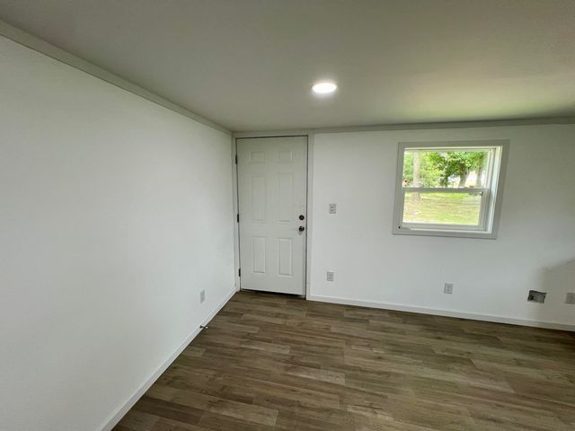 215 Burnett Street, Graysville, TN 37338