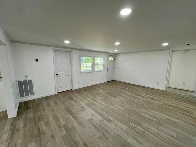 215 Burnett Street, Graysville, TN 37338