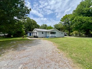 215 Burnett Street, Graysville, TN 37338