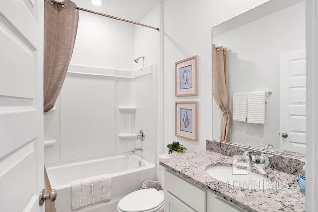 21245 Teluga Avenue, Fairhope, AL 36532