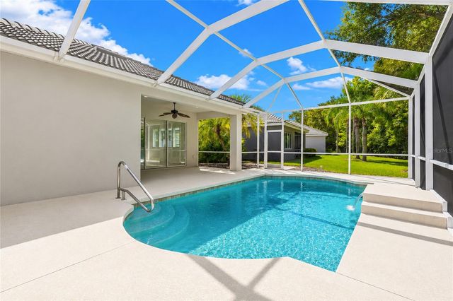 8644 54TH AVENUE CIRCLE E, Bradenton, FL 34211