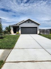 574 Ruby Bend Lane, Montgomery, TX 77356