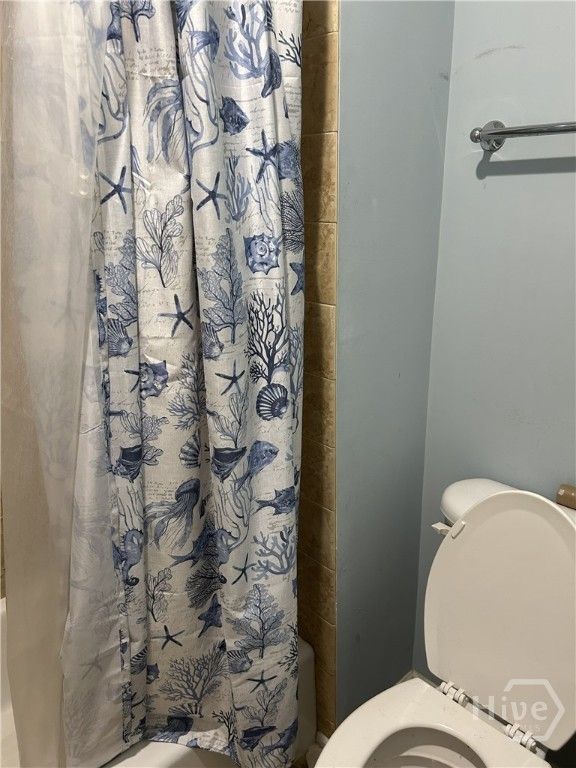 Image 31 of property listing at 19 Club House Drive, Savannah, GA 31419