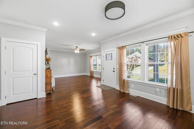 220 Fyke Drive, Athens, TN 37303