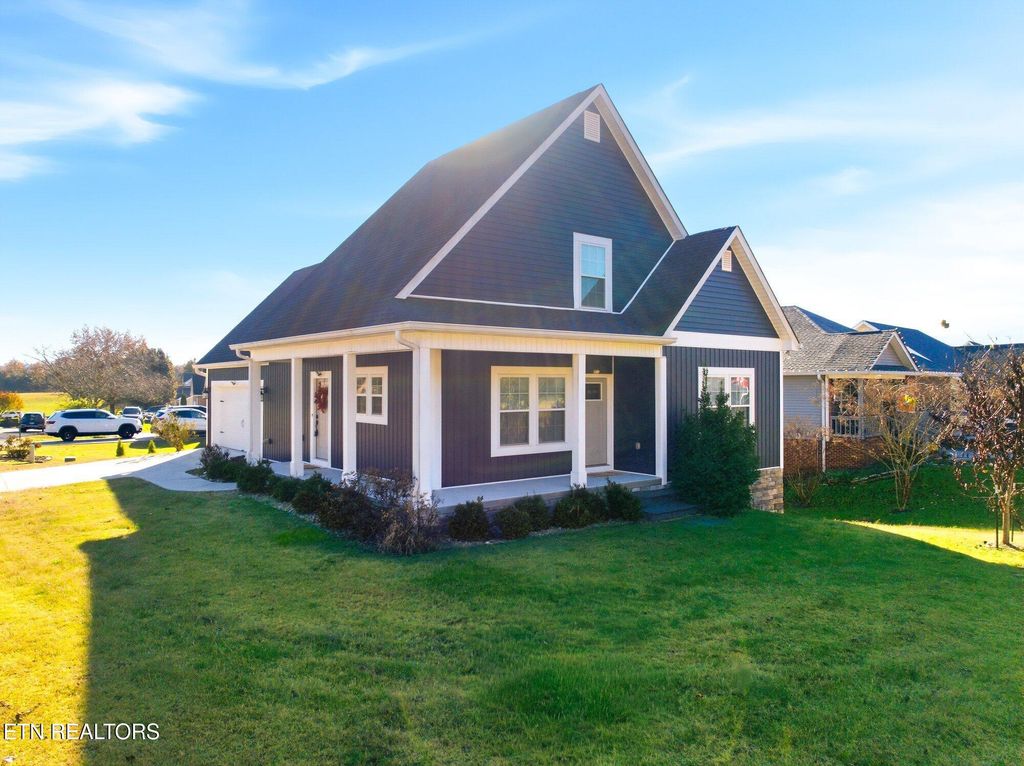 220 Fyke Drive, Athens, TN 37303