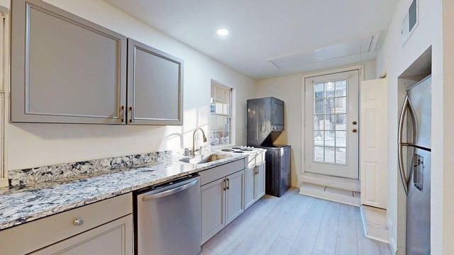 2821 Dove Pond Drive, Grapevine, TX 76051