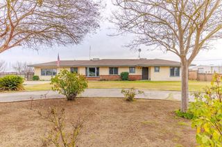 11175 E South Avenue, Del Rey, CA 93616