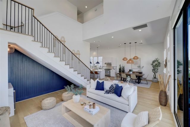 9809 Mockingbird Hill Lane, Houston, TX 77080