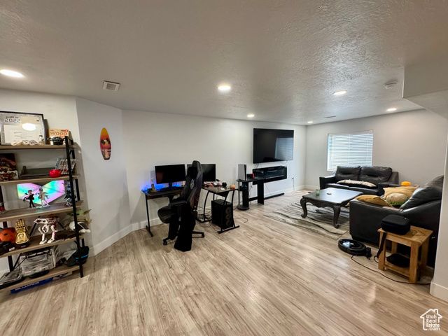 1913 S 525 W, Syracuse, UT 84075