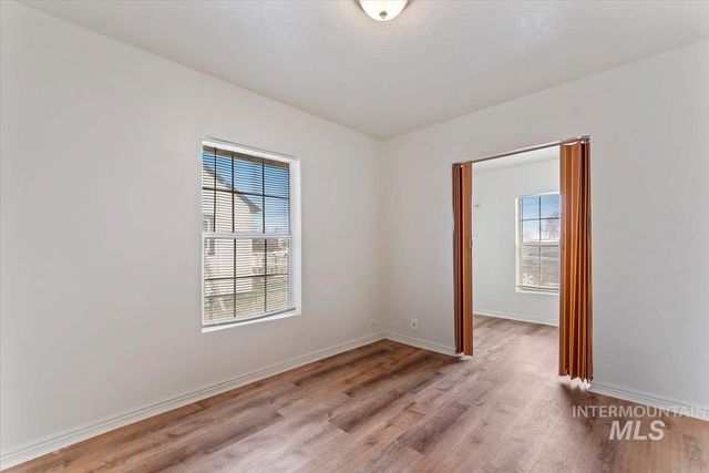 103 N Dewey Ave, Middleton, ID 83644