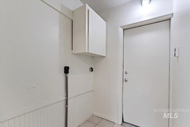 103 N Dewey Ave, Middleton, ID 83644