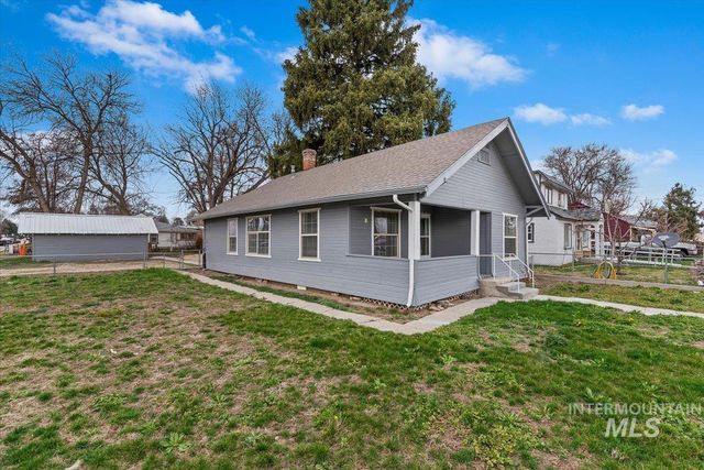 103 N Dewey Ave, Middleton, ID 83644