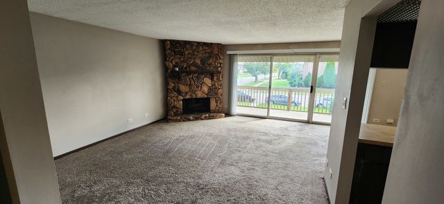 15804 86th Avenue 128, Orland Park, IL 60462