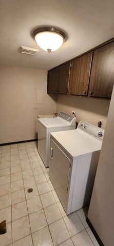 15804 86th Avenue 128, Orland Park, IL 60462