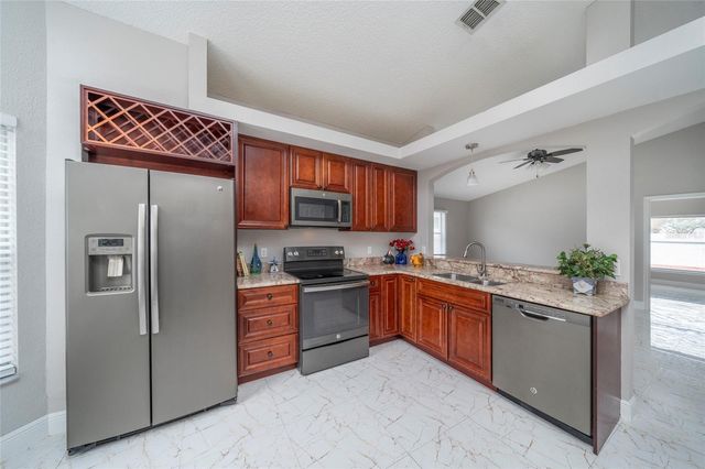 10201 VISTA COVE LANE, Orlando, FL 32825