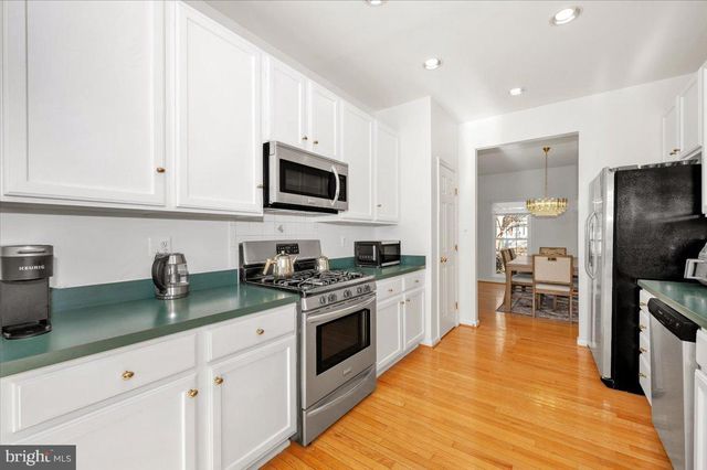 18921 FOUNTAIN HILLS DR, Germantown, MD 20874