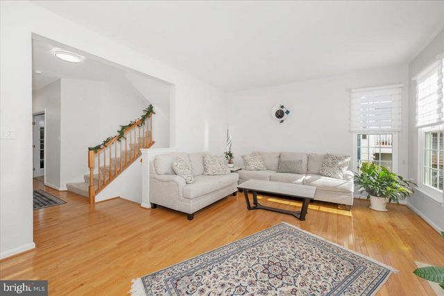 18921 FOUNTAIN HILLS DR, Germantown, MD 20874