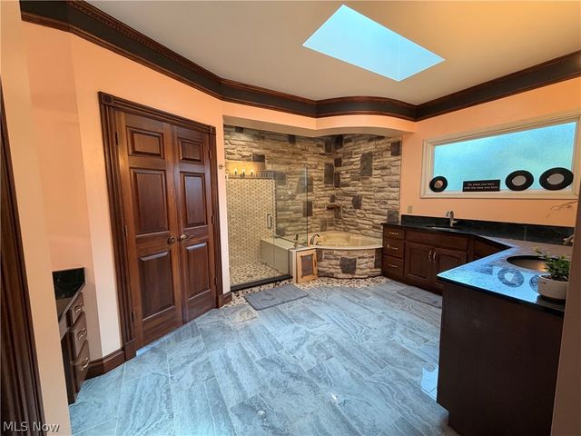 7629 Bucknell Circle NW, North Canton, OH 44720