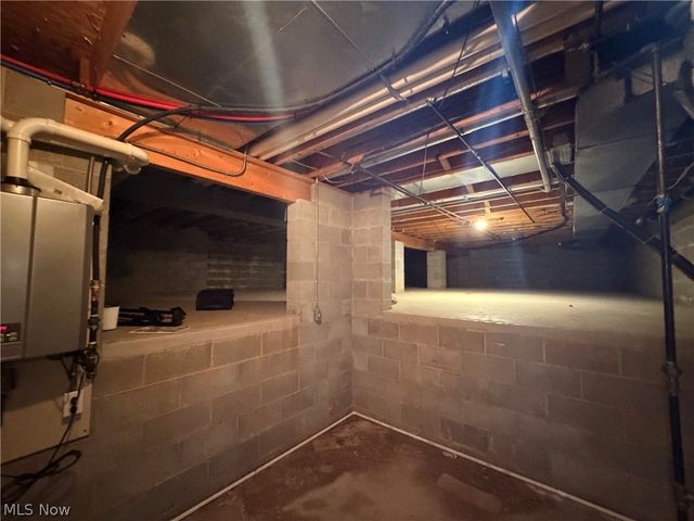 7629 Bucknell Circle NW, North Canton, OH 44720